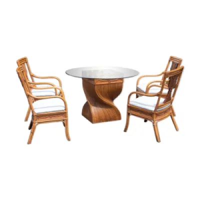 ensemble table et chaises