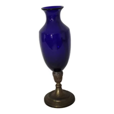 Vase bleu, base laiton