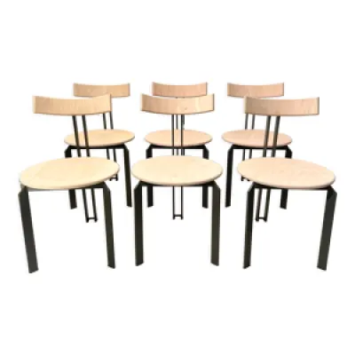 6 chaises modèle Zeta,