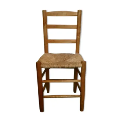 Chaise en bois clair - assise