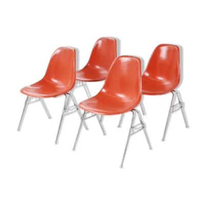 Set de 4 chaises latérales - charles eames