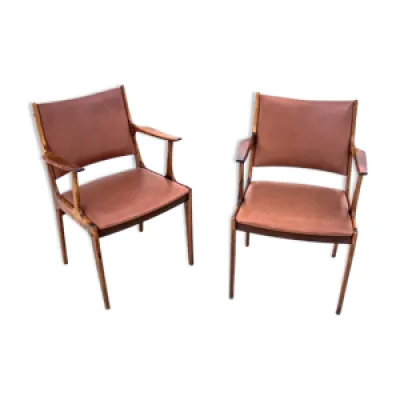 Deux fauteuils en bois - 1960