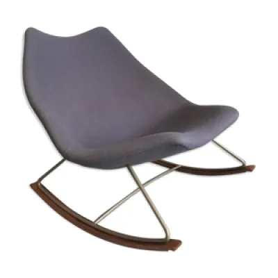 Rocking chair F595 in - and 1960