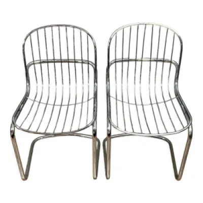 Paire de chaises en métal