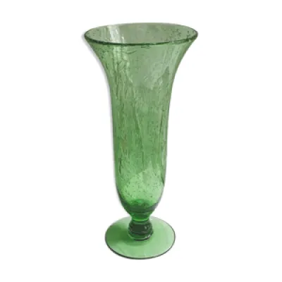 Vase en verre bullé - vert biot