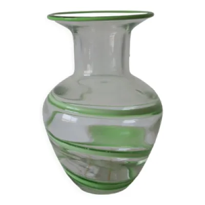 Vase en verre soufflé - motif vert