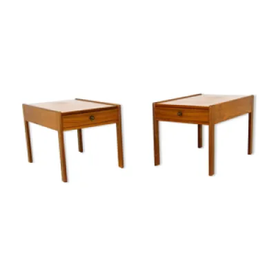 Set 2 tables chevet - 1960