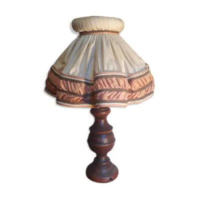 Lampe en bois tourné - abat jour tissus