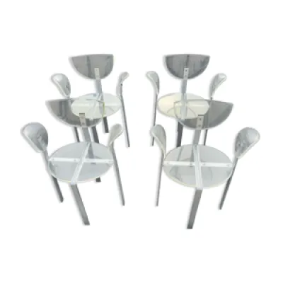 Serie de 4 chaises plexiglas