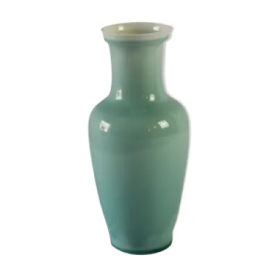 Vase en porcelaine céladon - manufacture