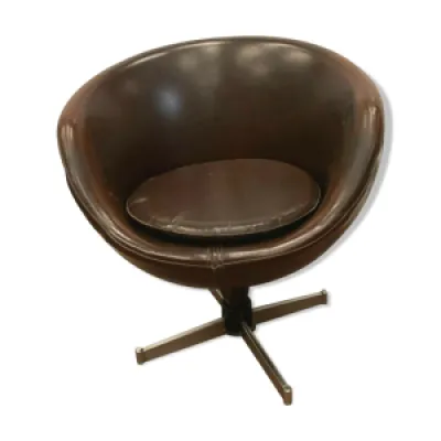 fauteuil design en piétement - chrome