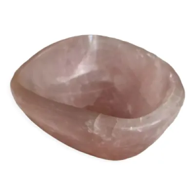 Cendrier en quartz rose poli à