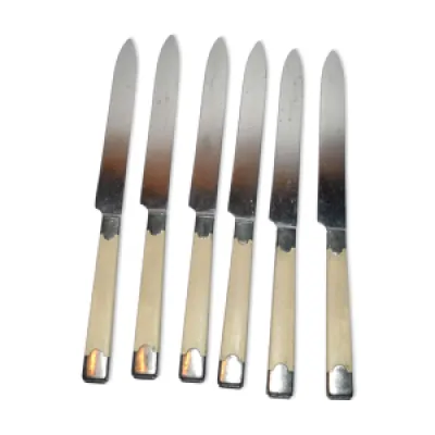 Série de 6 couteaux - ivoire table
