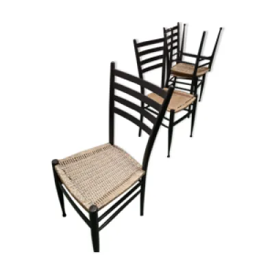 Lot de 4 chaises en bois - noirci
