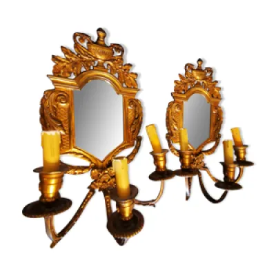 Paire de miroirs en bronze