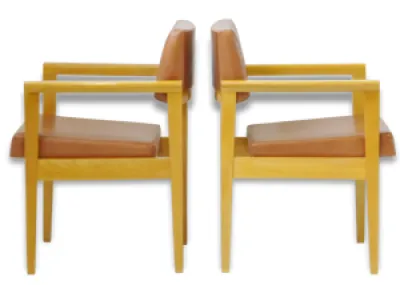 Paire de fauteuils 1950 - marron
