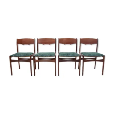 Ensemble de quatre chaises - vertes