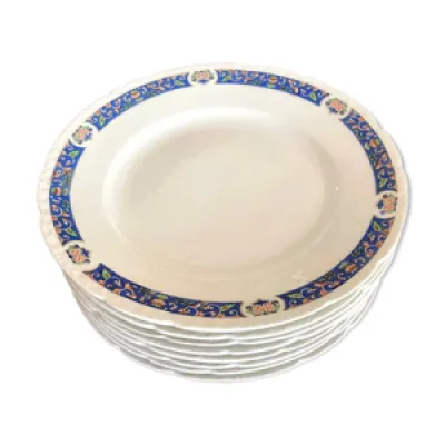 Service de 8 assiettes - anciennes porcelaine