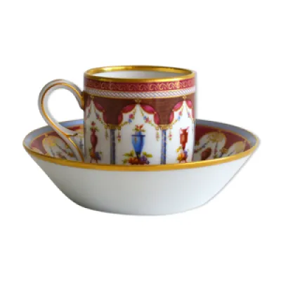 Tasse Cantharide Ancienne - porcelaine manufacture royale