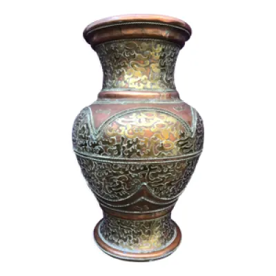 Vase syrien en cuivre - laiton 1920