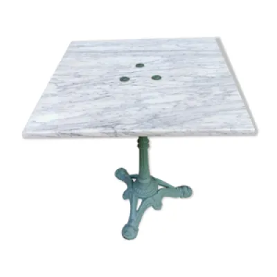 Table de bistrot carrée - fonte marbre