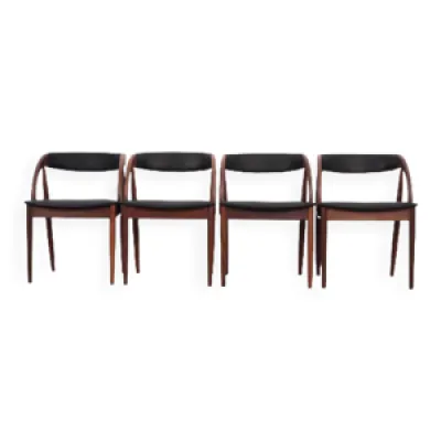 Ensemble de quatre chaises - design
