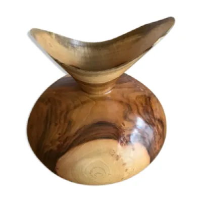 Vase d'art en bois de pistachier
