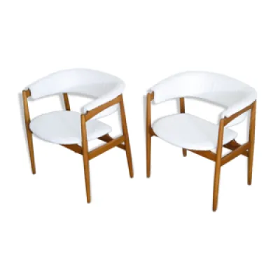 Paire de fauteuils danois - blanc bois