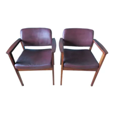 paire de fauteuils en - cuir 1960
