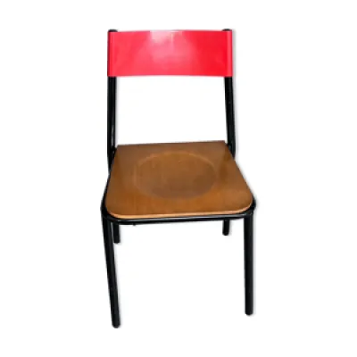 Chaise créée par Tsé-Tsé - paris