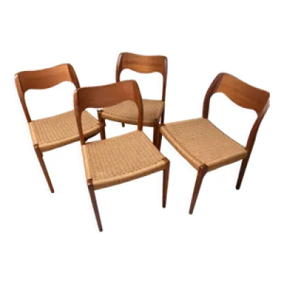 4 chaises de niels Otto