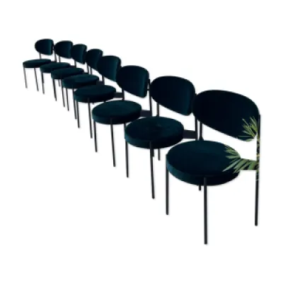 8 chaises Verpan, série - velours vert
