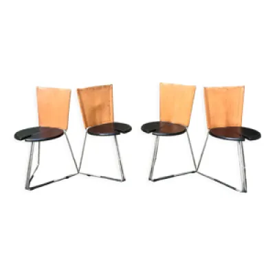 4 chaises empilables - 1980