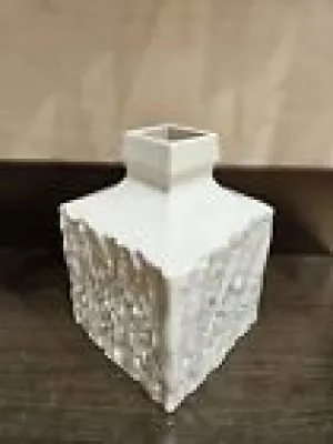 Vase Design sgrafo modern