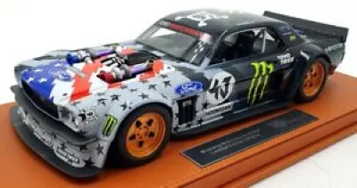 Top Marques 1/18 Scale - stripes