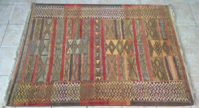 Ancien tapis en laine - 140