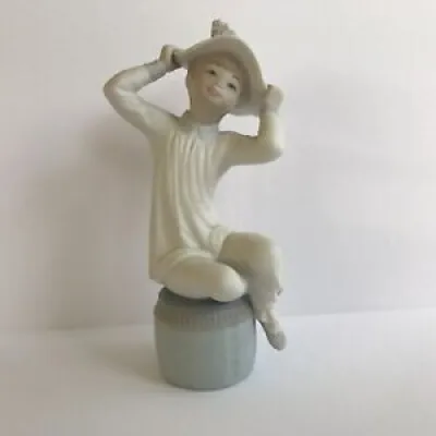 Lladro Figurine Sitting - stool