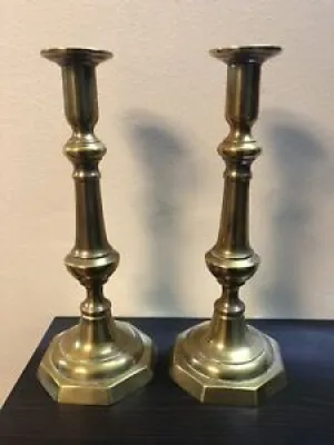 Paire de bougeoirs chandeliers - candlesticks