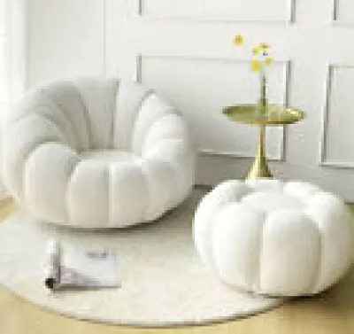 Pumpkin Lounge Sofa Chair - accent
