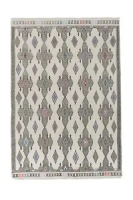 Vintage Embroided Turkish - karapinar rug