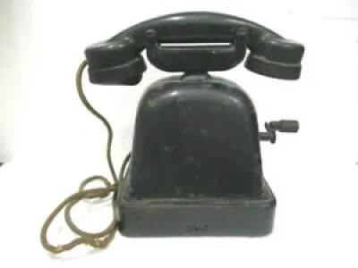 Ancien Téléphone à - manivelle