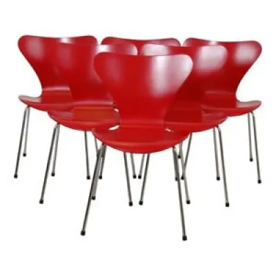 Set of 6 red Arne Jacobsen - dining
