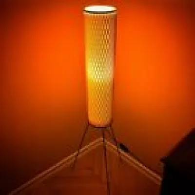 Lampe de sol emblématique - atomique