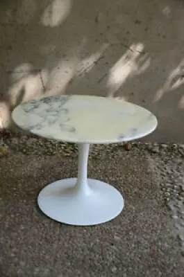 TABLE BASSE PLATEAU MARBRE - eero