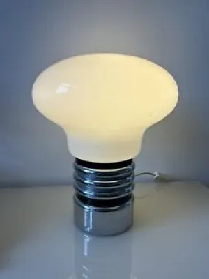 Lampe de table design - ampoule
