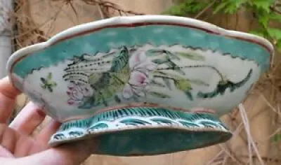 Chine Coupe en Porcelaine lotus