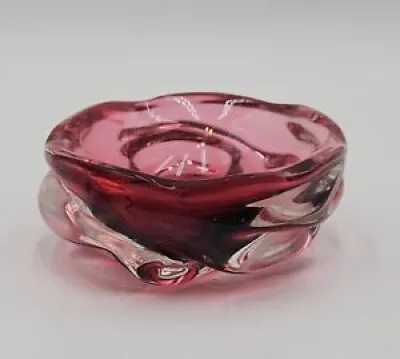 Vintage pink ashtray - chribska