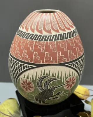 Mata Ortiz Pottery Jumping - ceramics