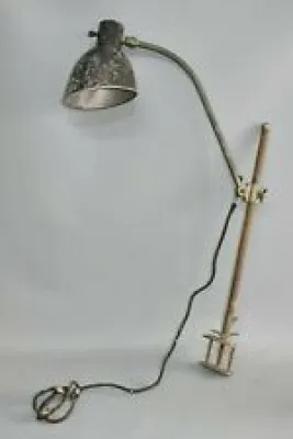 Lampe articulée HALA - industrie