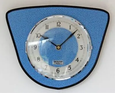Horloge murale bleue - faite
